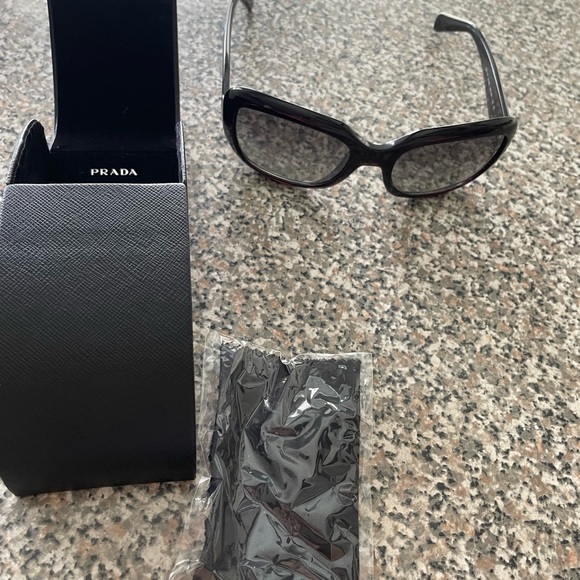 Prada Glasses 2000s Authentic - Picture 3 of 12